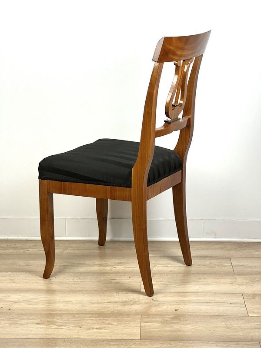 6-klasyczne-krzeslo-biedermeier-lira-w-oparciu-polysk-drewno-czeresniowe