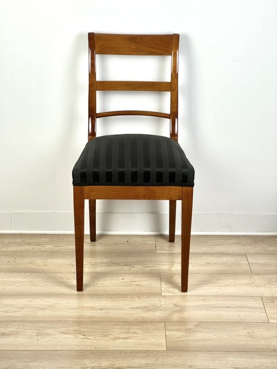 2 eleganckie-krzeslo-biedermeier-drewno-czeresniowe-proste-oparcie-polysk