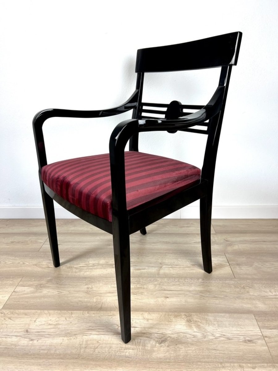 3 eleganckie-krzeslo-czarny-fortepianowy-lakier-drewno-czeresniowe-art-deco_af40837a_0226_094514