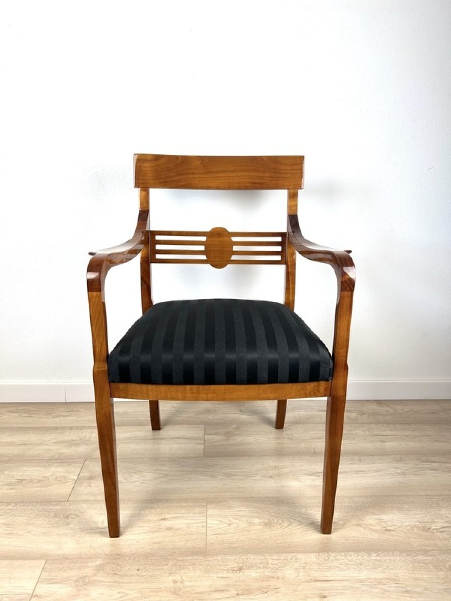 7 eleganckie-krzeslo-z-drewna-czeresniowego-art-deco-z-podlokietnikami-polysk_d7819162_0226_094514