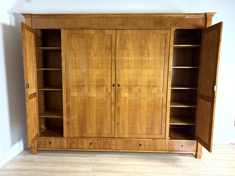 Szafa garderobiana Biedermeier z drewna czereśniowego (E15)