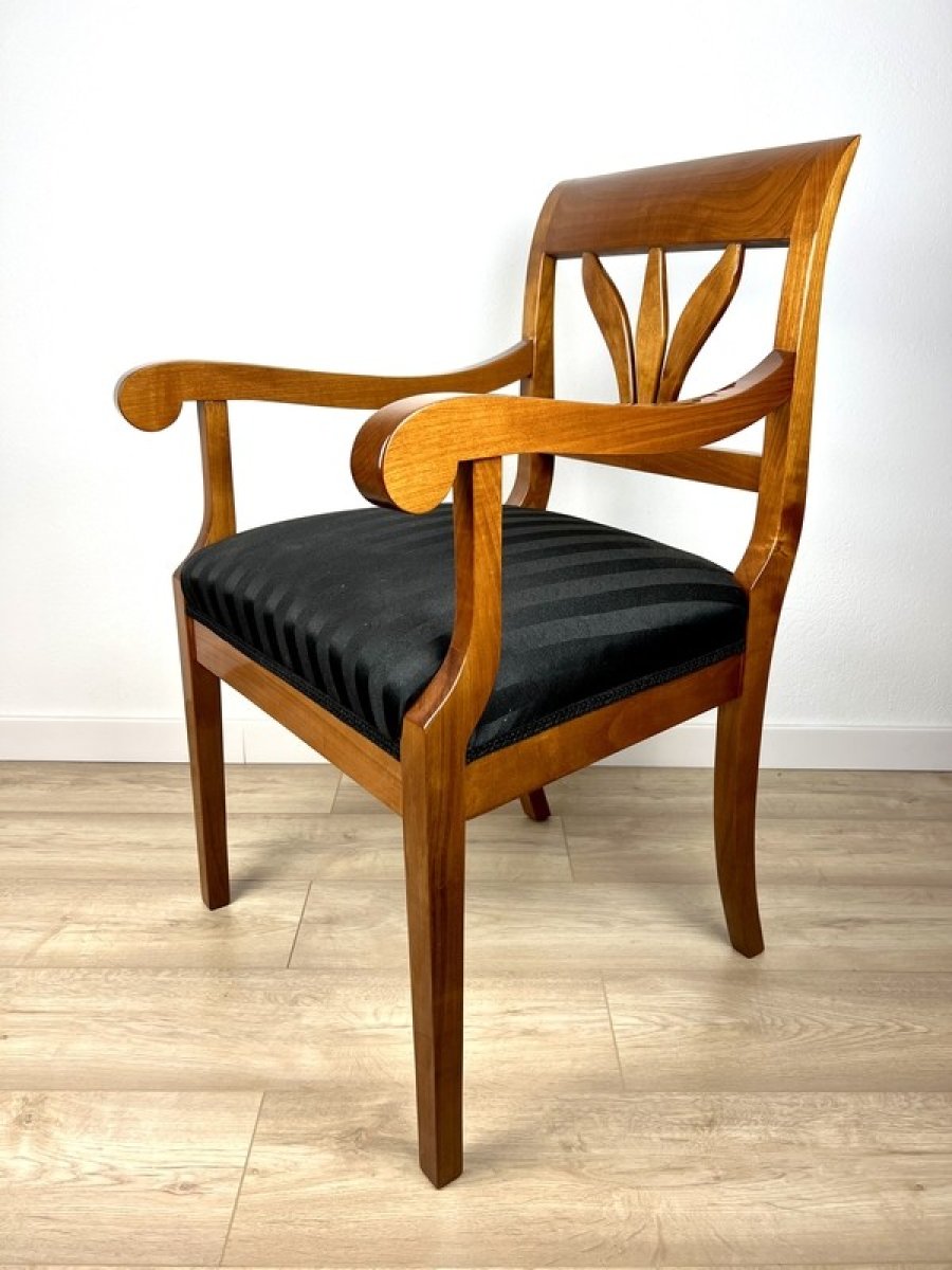 7 unikatowe-krzeslo-biedermeier-wysoki-polysk-czeresniowe_50b5c03e_0304_114035