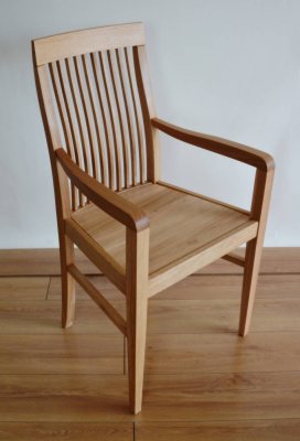f4-fotel-klasyczny-z-drewna-debowego