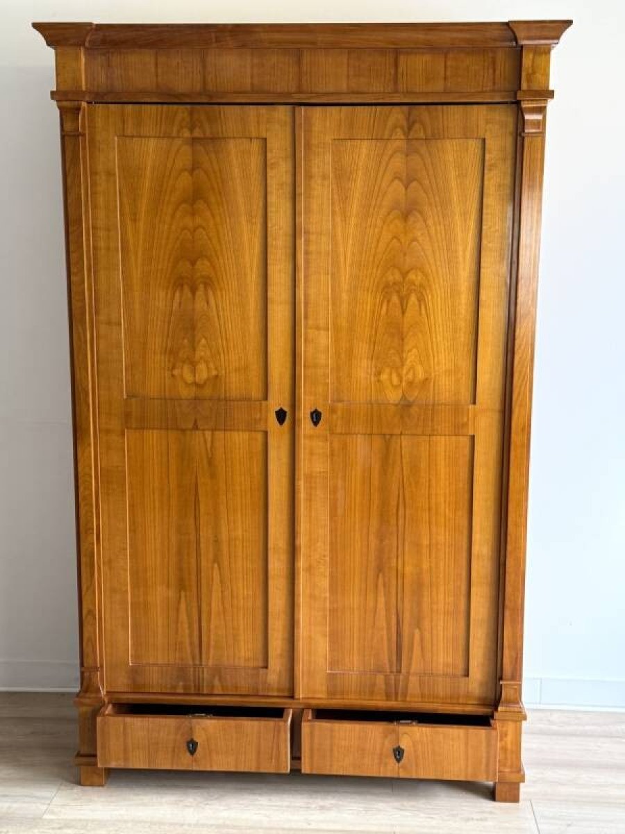 4 szafa-biedermeier-czeresnia-polysk-reczne-rzemioslo_b6e8b45d_0823_103321