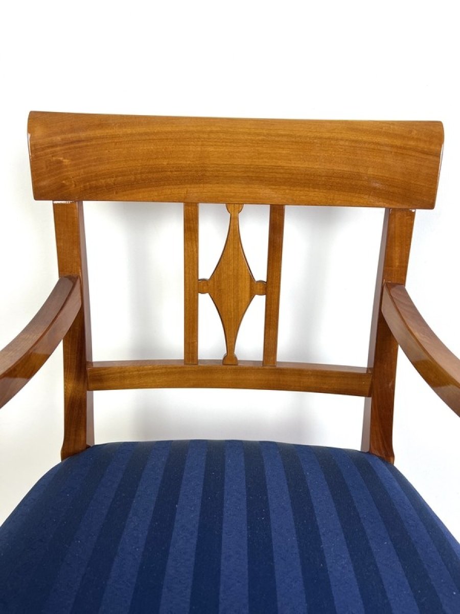 5 krzeslo-czeresniowe-biedermeier-polysk-design_35622f67_0227_101839
