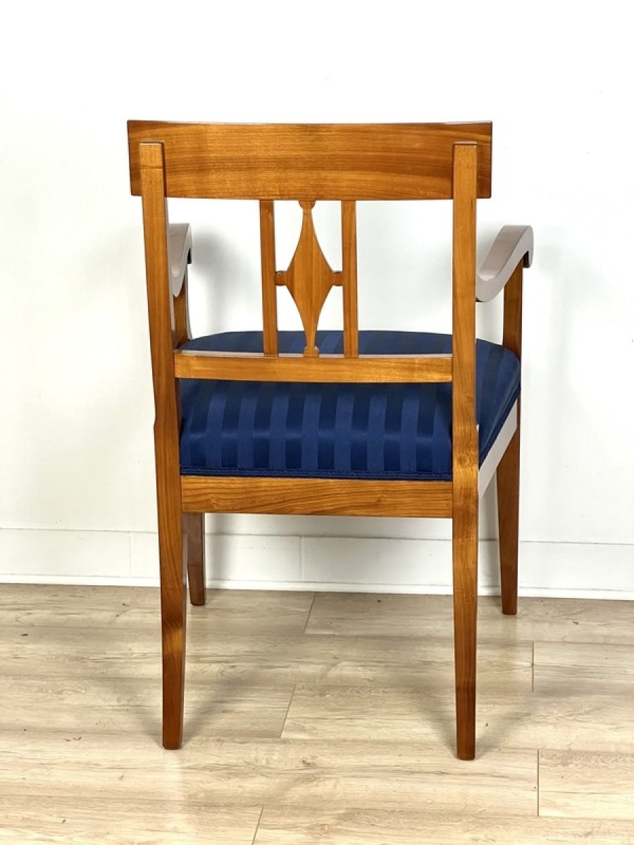 8 krzeslo-drewniane-czeresniowe-biedermeier-z-polyskiem_280aaebe_0227_101839