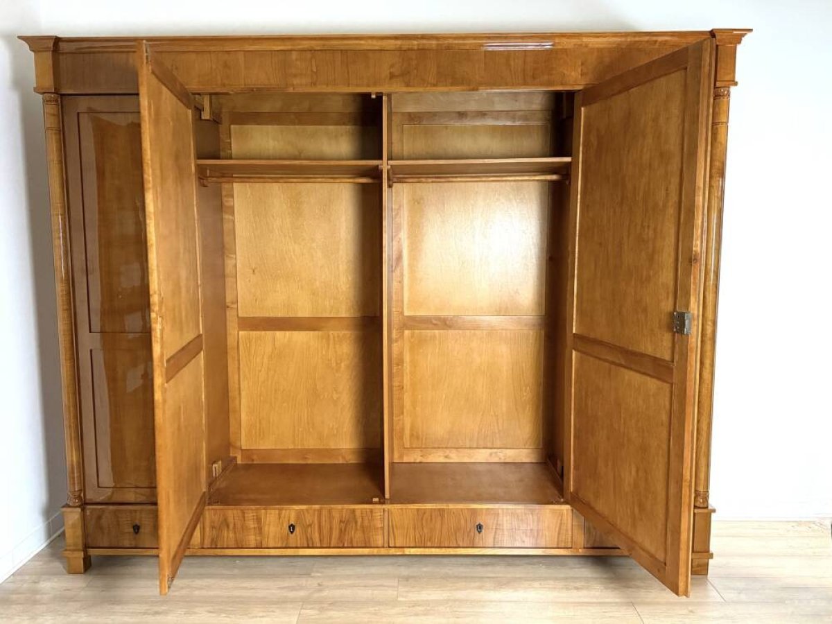 5 mebel-biedermeier-czeresnia-regulowane-polki_cd26e89a_0528_213523